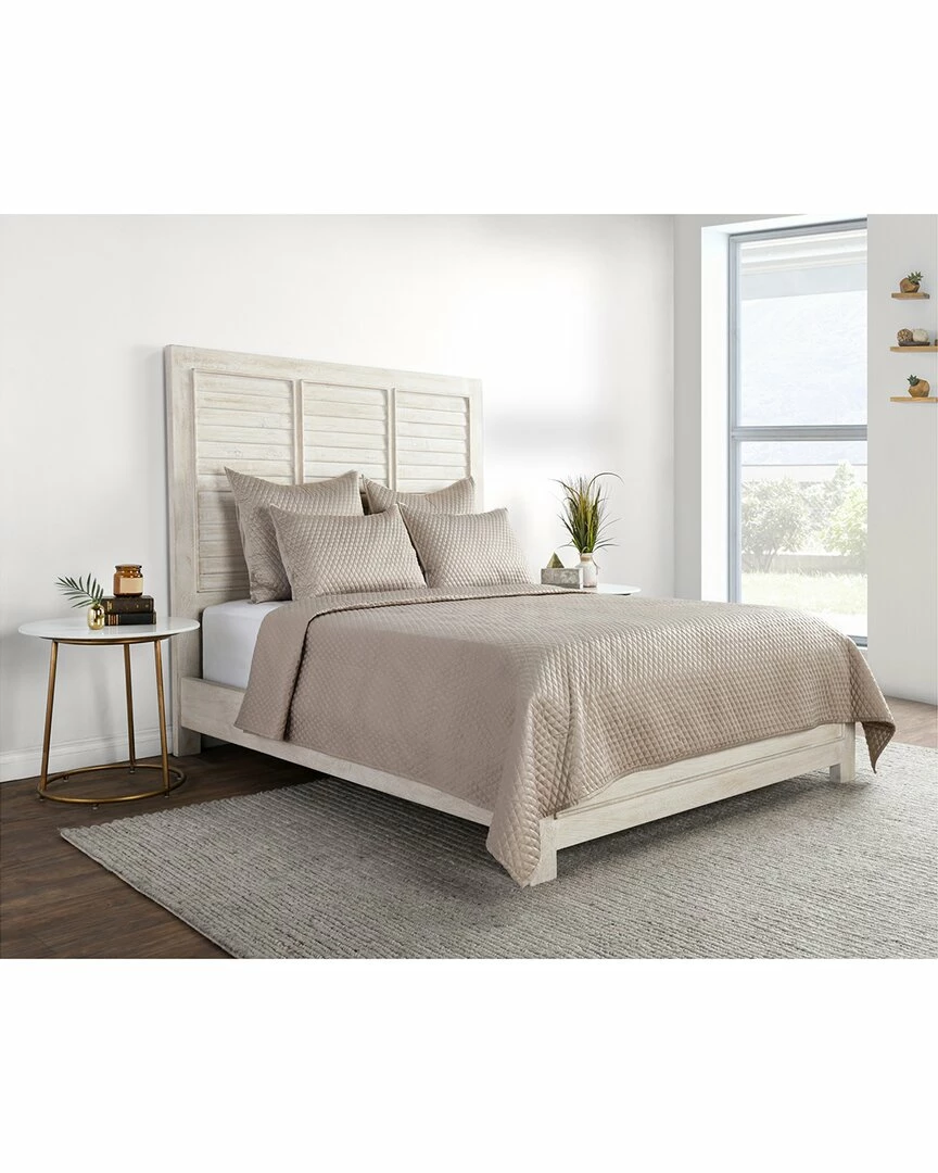 Kosas Home Winthrop Sateen Quilt Comforters & Quilts 3 Kosas Home Winthrop Sateen Quilt Comforters & Quilts